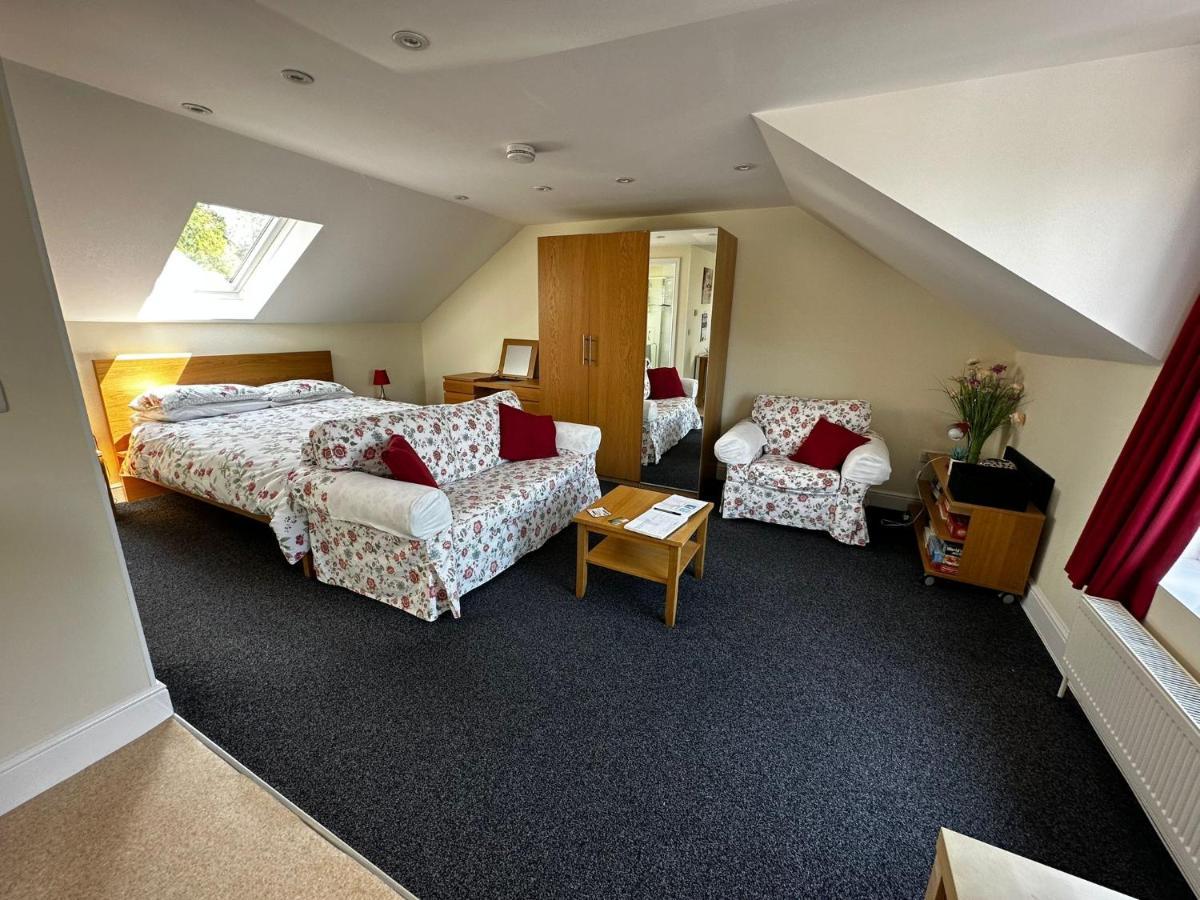 Holly Hill Apartments Southampton Extérieur photo