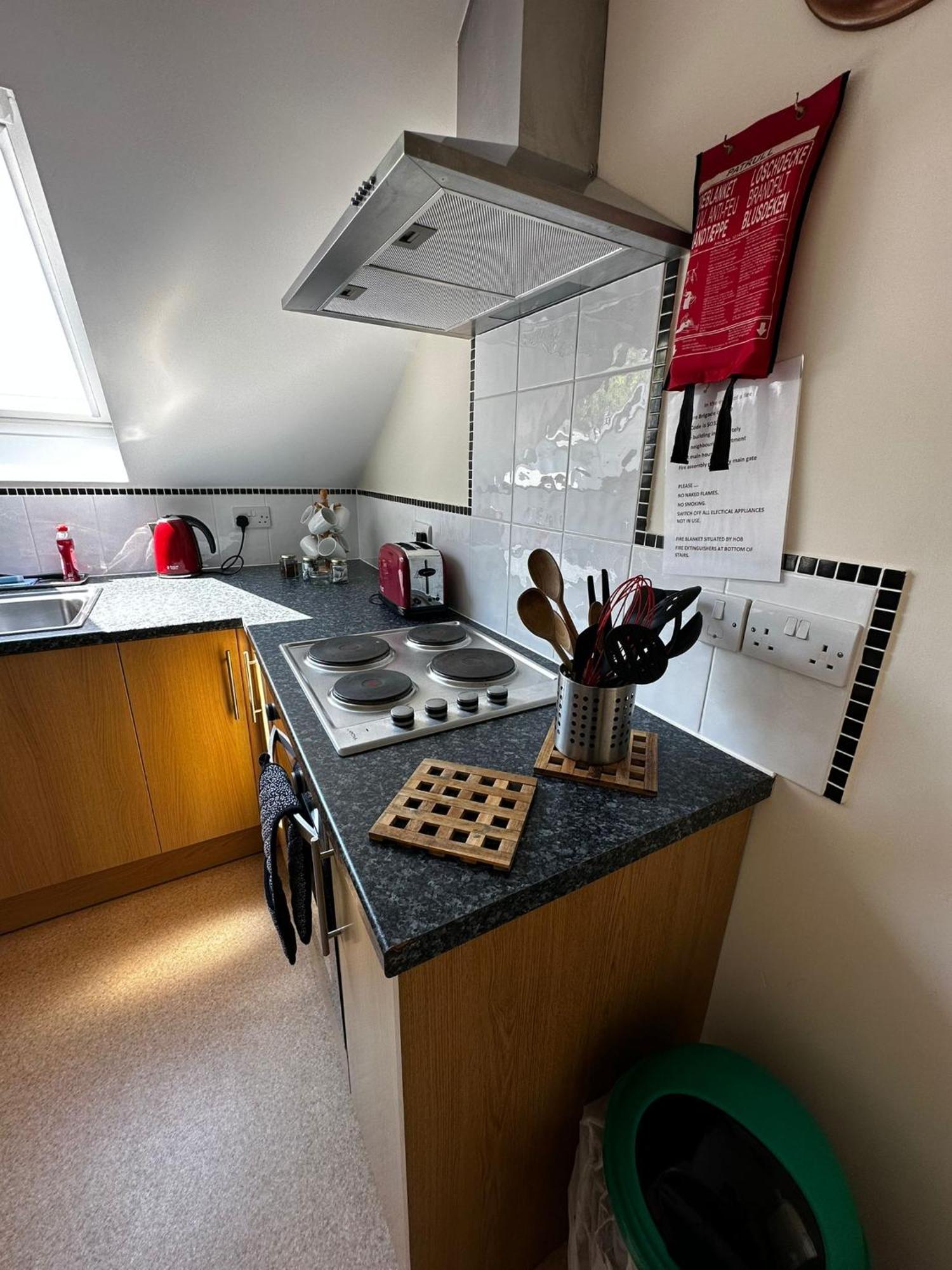 Holly Hill Apartments Southampton Extérieur photo