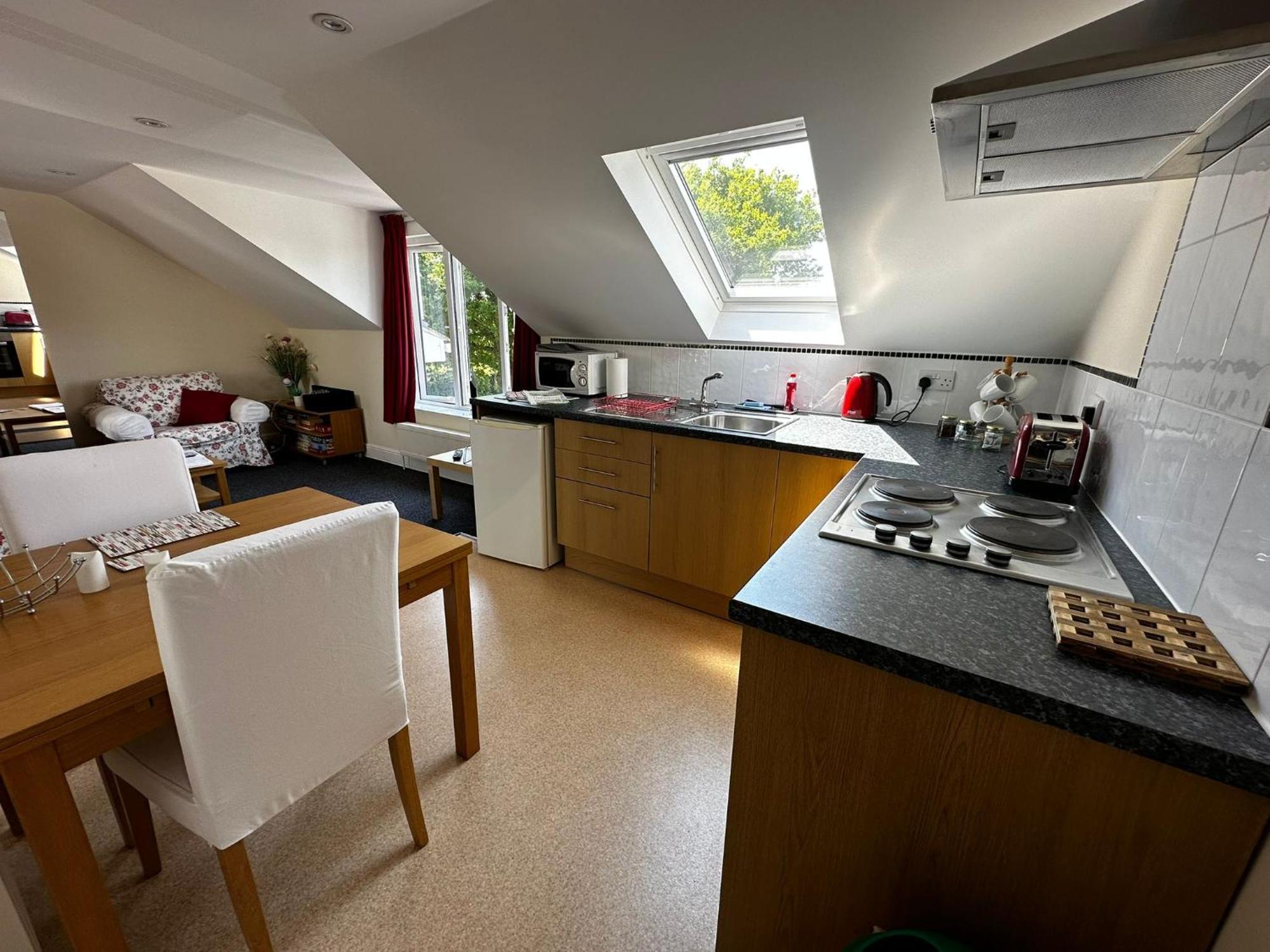 Holly Hill Apartments Southampton Extérieur photo